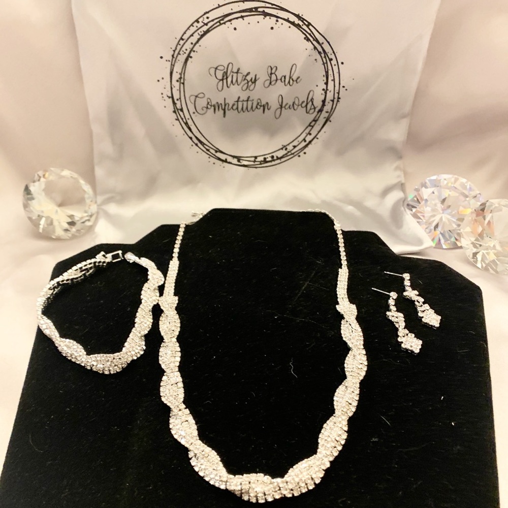 Glitzy Babe Pageant Series 1
